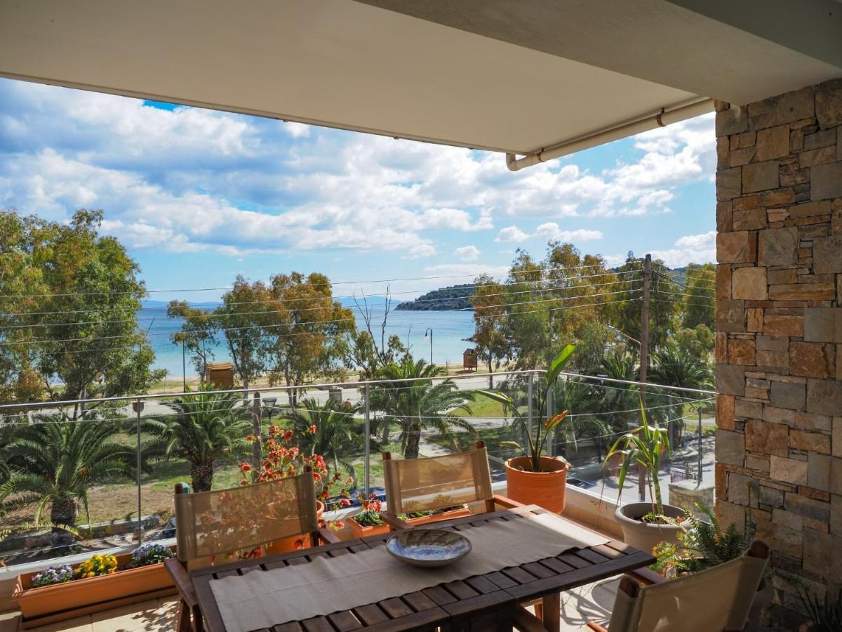 Sea End Sun Apartment Volos Bagian luar foto